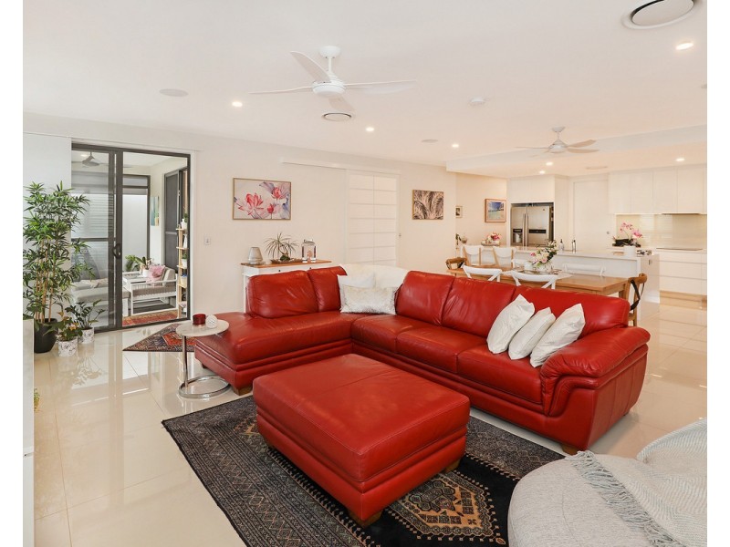 42/596 David Low Way, Pacific Paradise QLD 4564
