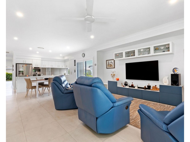 173/1 Halcyon Way, Bli Bli QLD 4560