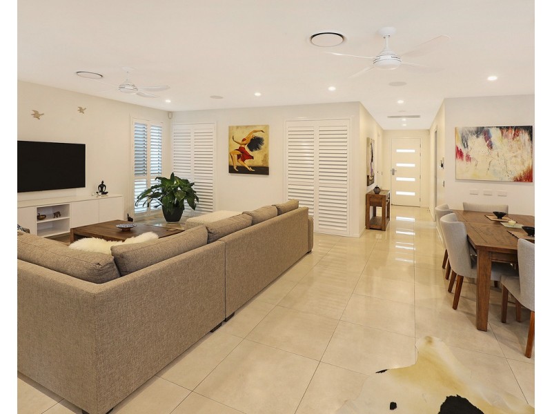 11/596 David Low Way, Pacific Paradise QLD 4564