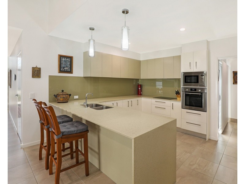 164/25 Owen Creek Road, Forest Glen QLD 4556