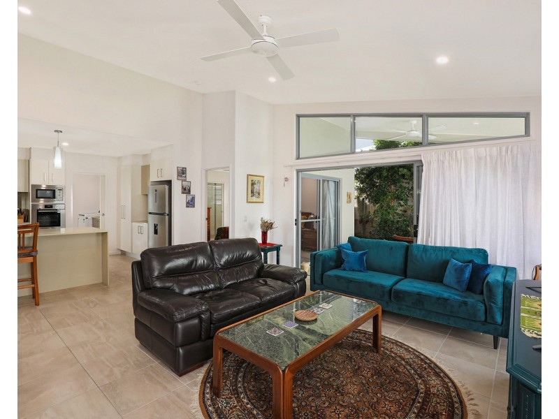 164/25 Owen Creek Road, Forest Glen QLD 4556