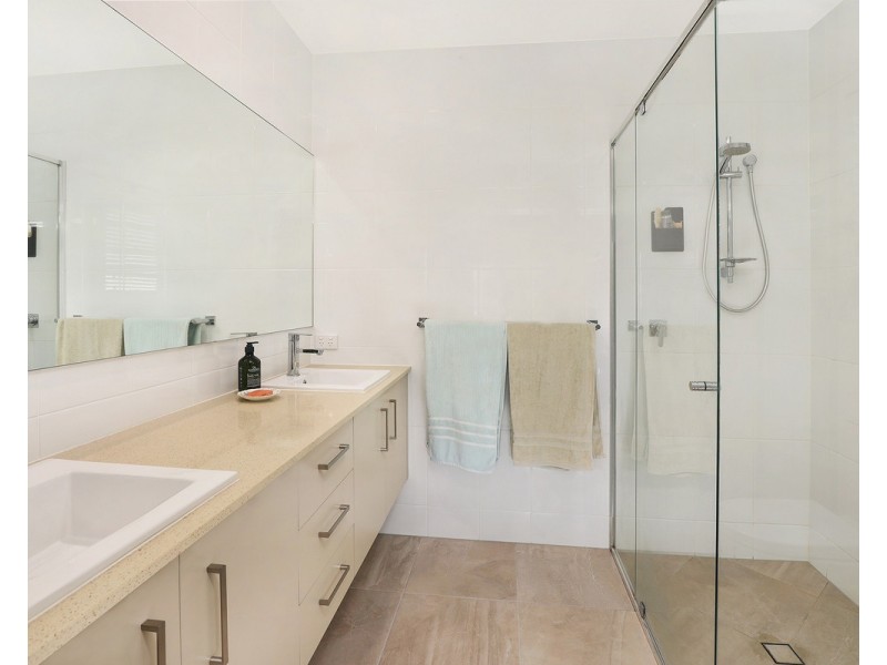 164/25 Owen Creek Road, Forest Glen QLD 4556