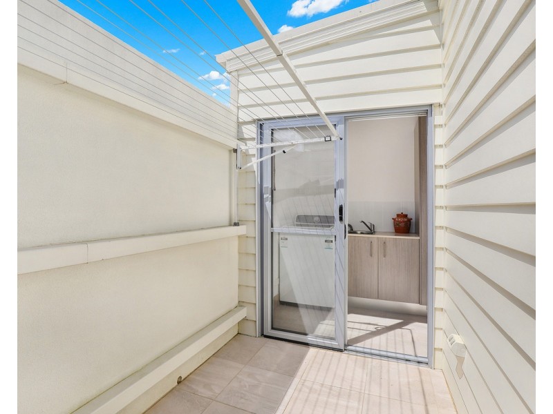 164/25 Owen Creek Road, Forest Glen QLD 4556