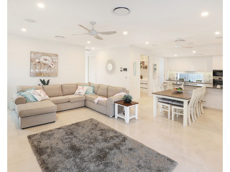41/596 David Low Way, Pacific Paradise QLD 4564