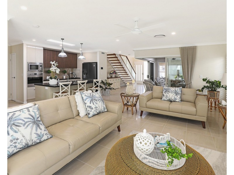 213/96 Village Way, Little Mountain QLD 4551