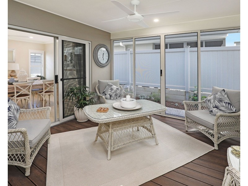 213/96 Village Way, Little Mountain QLD 4551