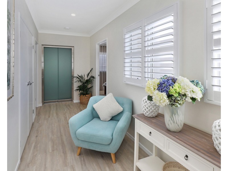 213/96 Village Way, Little Mountain QLD 4551