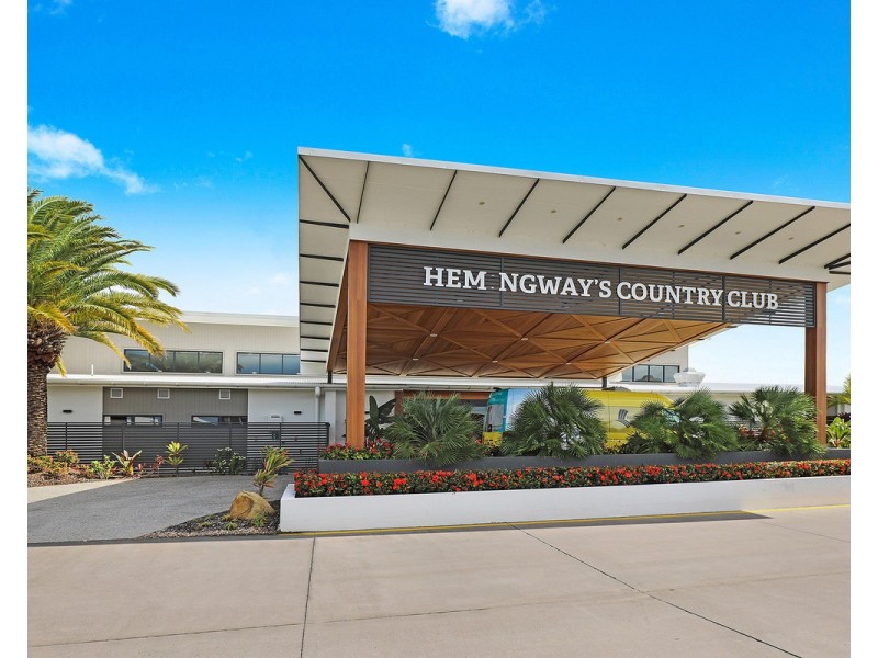 213/96 Village Way, Little Mountain QLD 4551