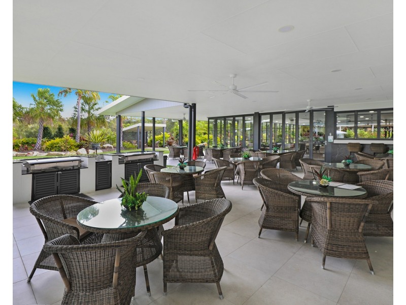 213/96 Village Way, Little Mountain QLD 4551