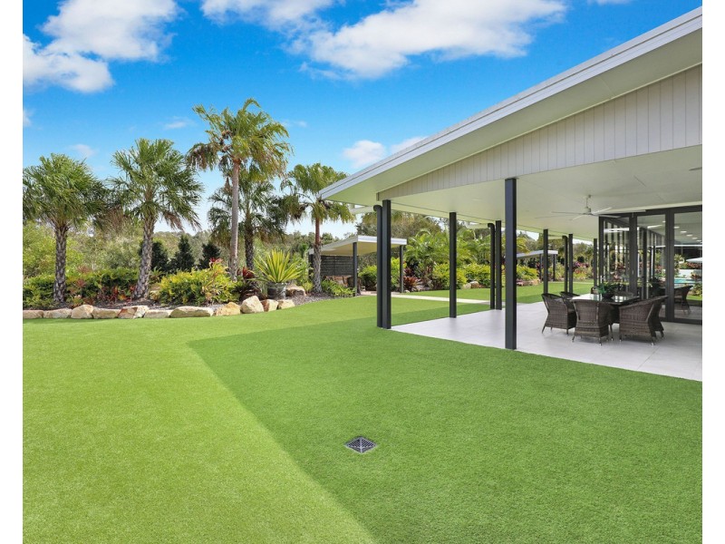 213/96 Village Way, Little Mountain QLD 4551