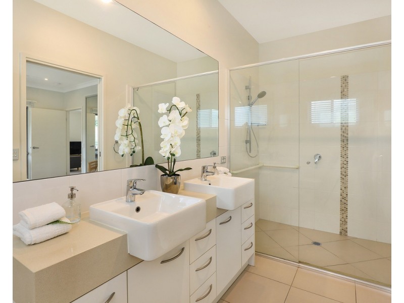 77/27 Waigani Street, Bli Bli QLD 4560