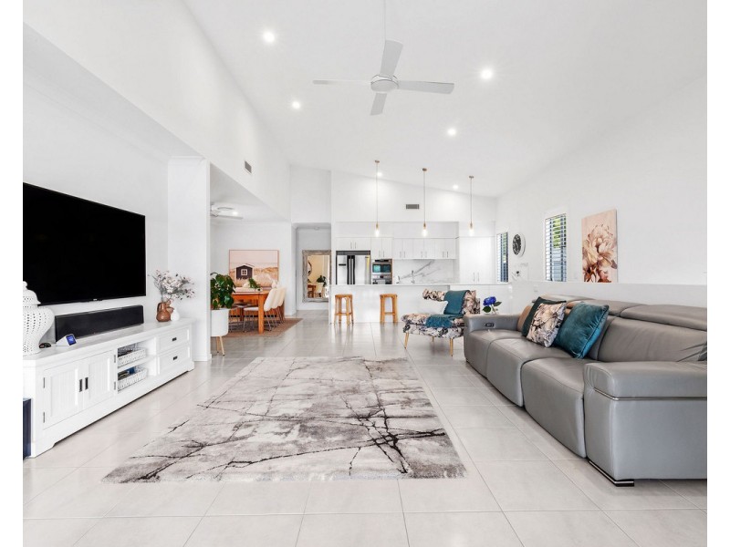 52/1 Halcyon Way, Bli Bli QLD 4560