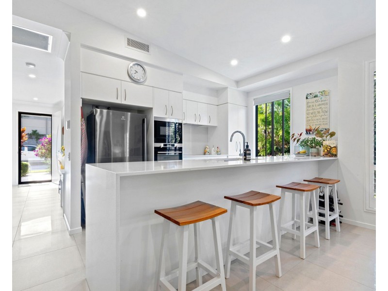 219/1 Halcyon Way, Bli Bli QLD 4560