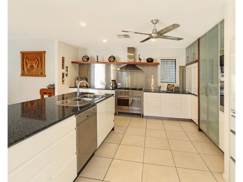 10/115 Peregian Springs Drive, Peregian Springs QLD 4573