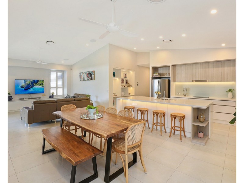 3/40 Menzies Drive, Pacific Paradise QLD 4564