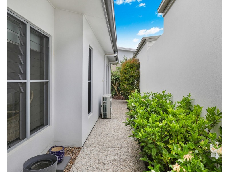160/25 Owen Creek Road, Forest Glen QLD 4556