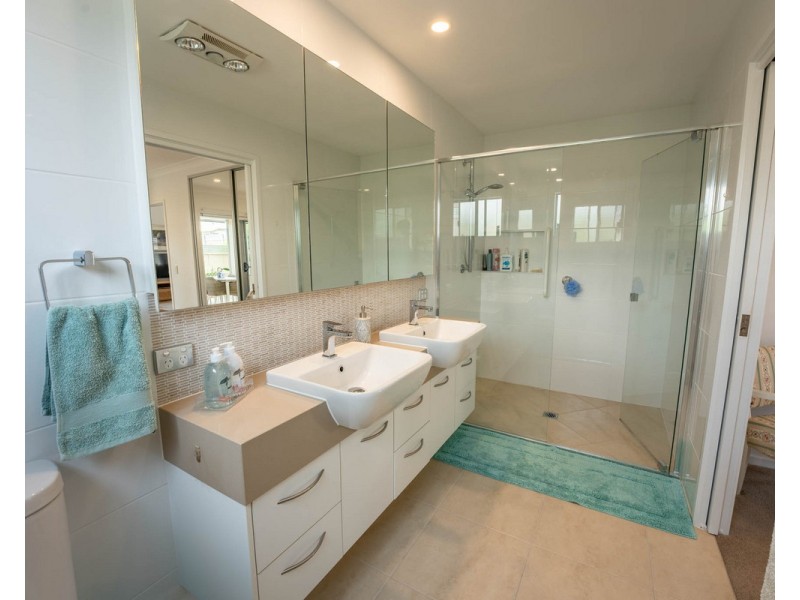 76/1 Halcyon Way, Bli Bli QLD 4560