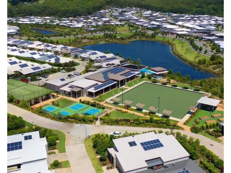 4/1 Halcyon Way, Bli Bli QLD 4560