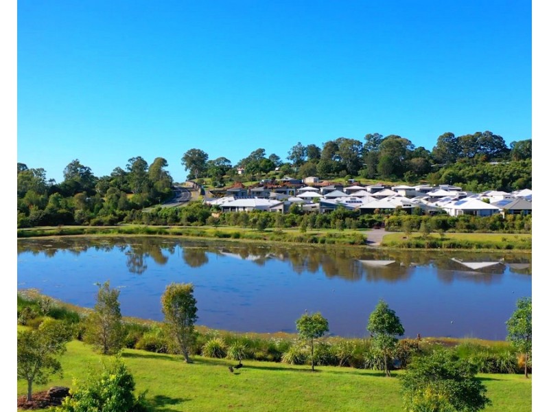 4/1 Halcyon Way, Bli Bli QLD 4560