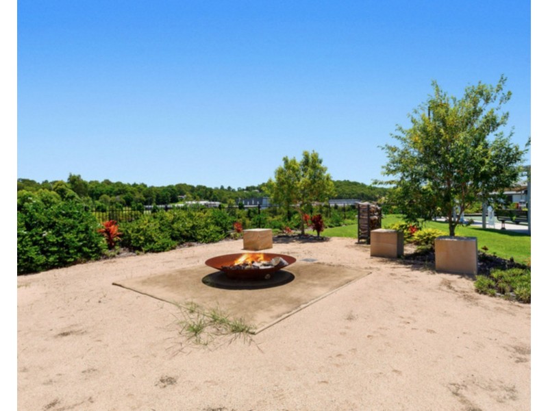 4/1 Halcyon Way, Bli Bli QLD 4560