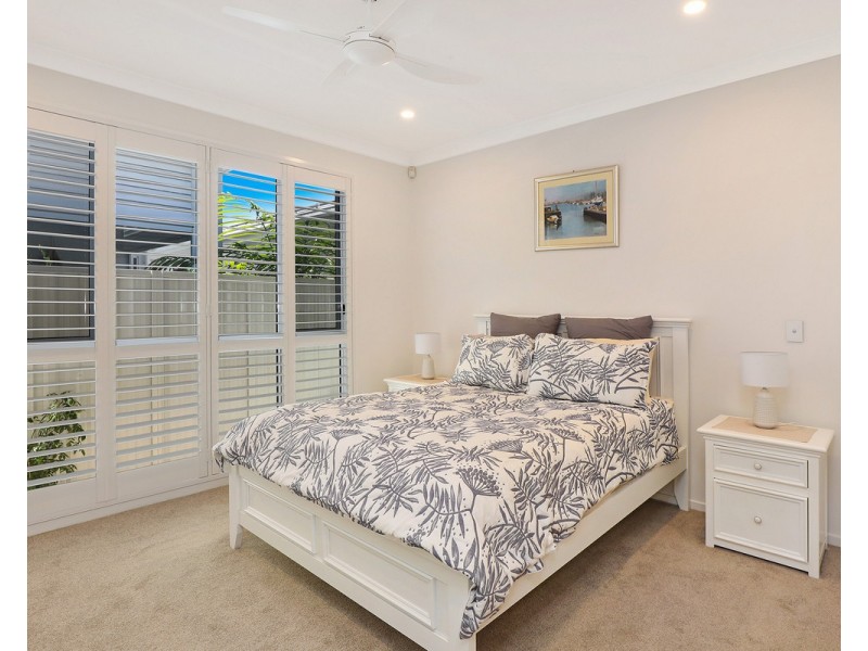 61/40 Menzies Drive, Pacific Paradise QLD 4564