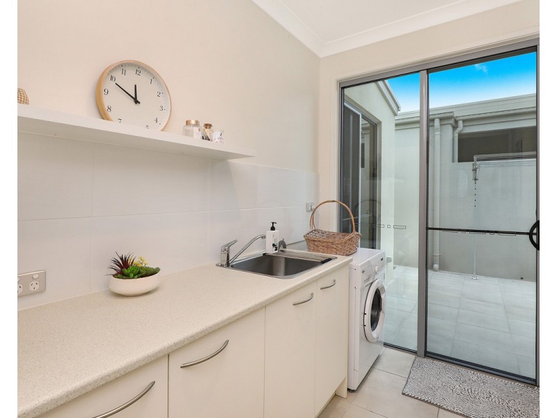 120/1 Halcyon Way, Bli Bli QLD 4560