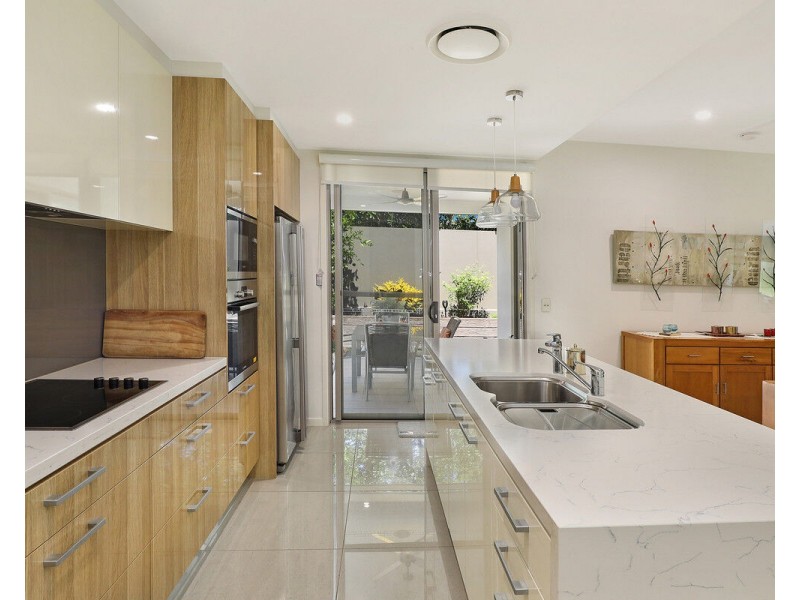 1/596 David Low Way, Pacific Paradise QLD 4564