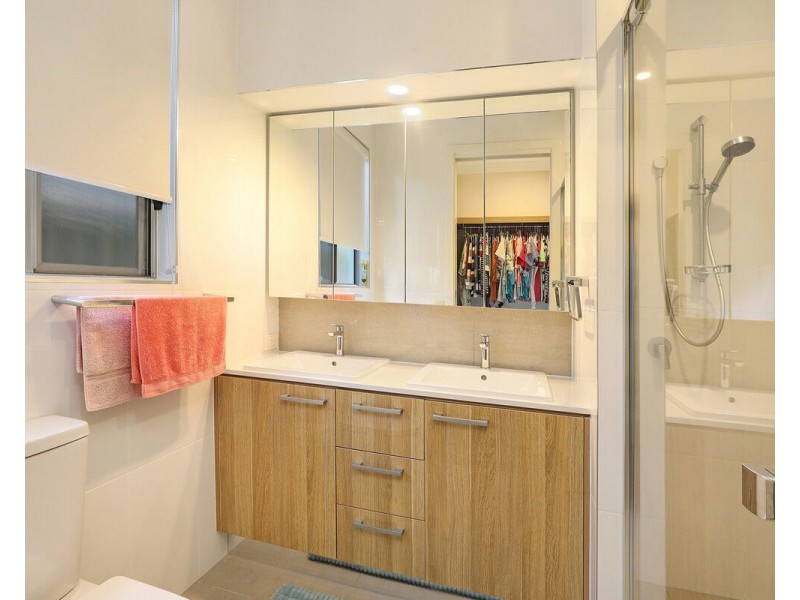 1/596 David Low Way, Pacific Paradise QLD 4564