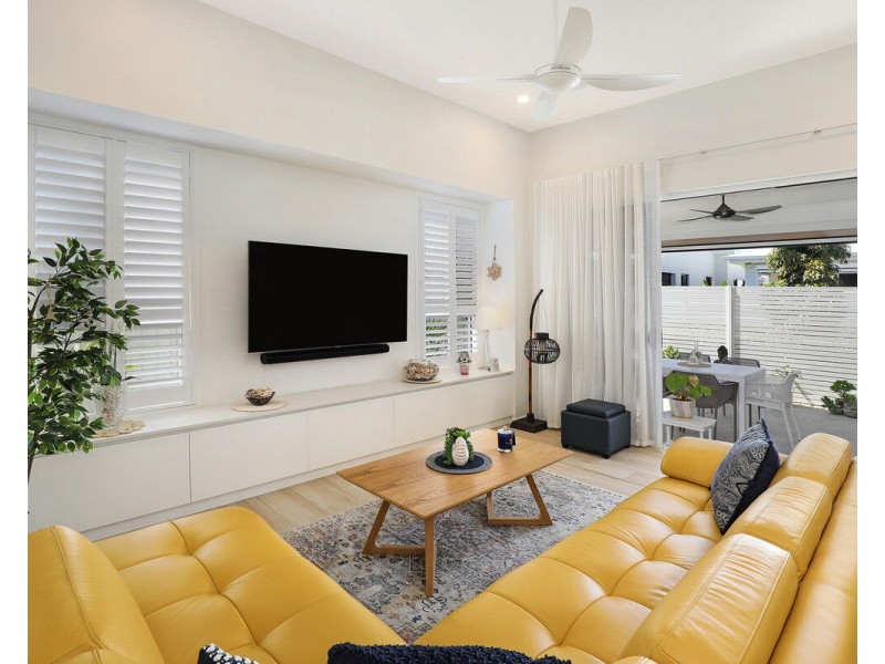 44/40 Menzies Drive, Pacific Paradise QLD 4564