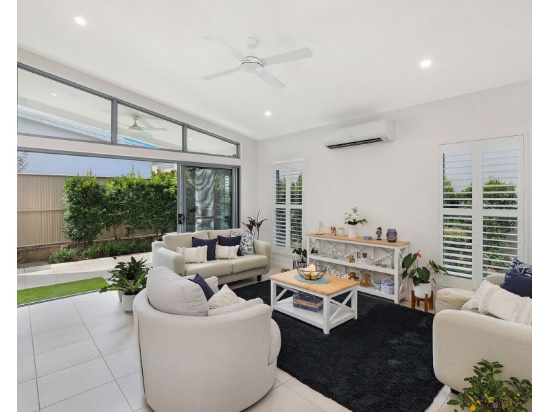 167/25 Owen Creek Road, Forest Glen QLD 4556