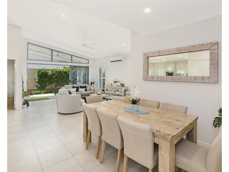 167/25 Owen Creek Road, Forest Glen QLD 4556