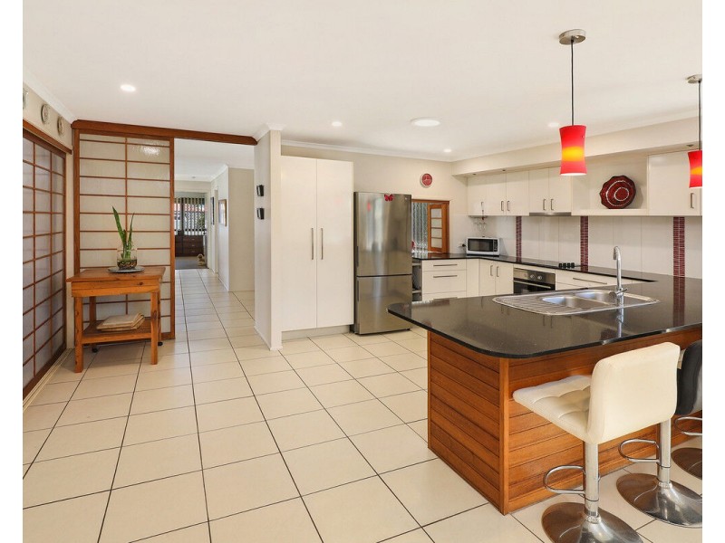 55 Point Cartwright Drive, Buddina QLD 4575