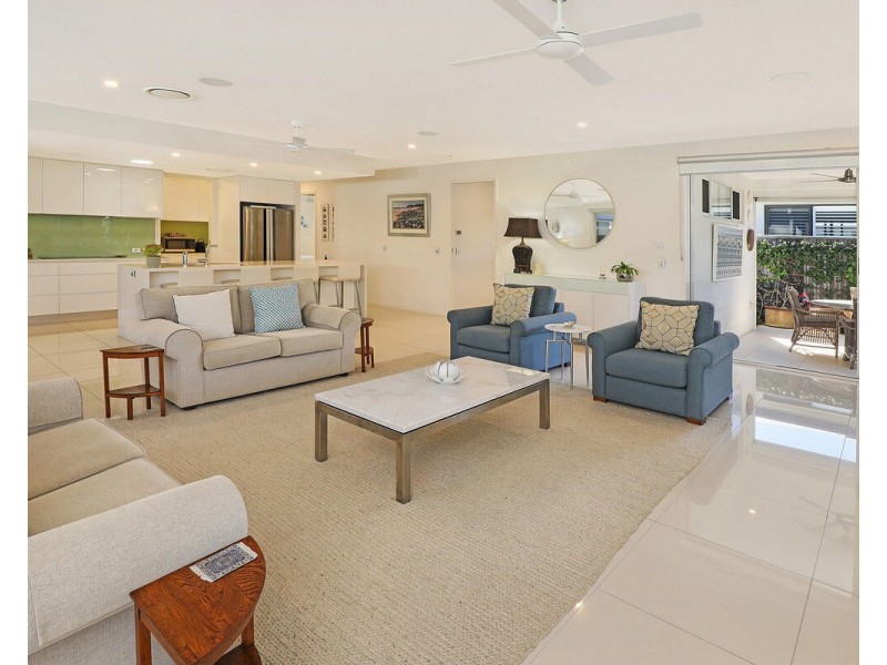 105/596 David Low Way, Pacific Paradise QLD 4564