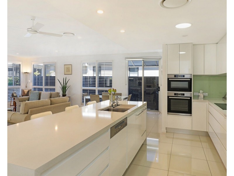 105/596 David Low Way, Pacific Paradise QLD 4564