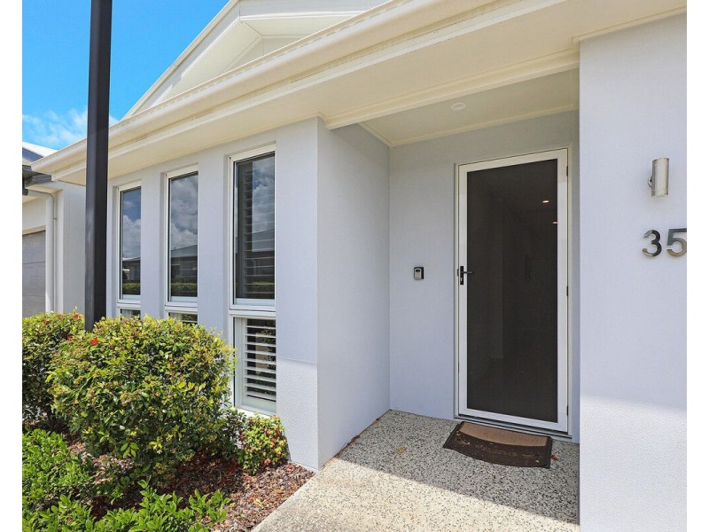 35/596 David Low Way, Pacific Paradise QLD 4564