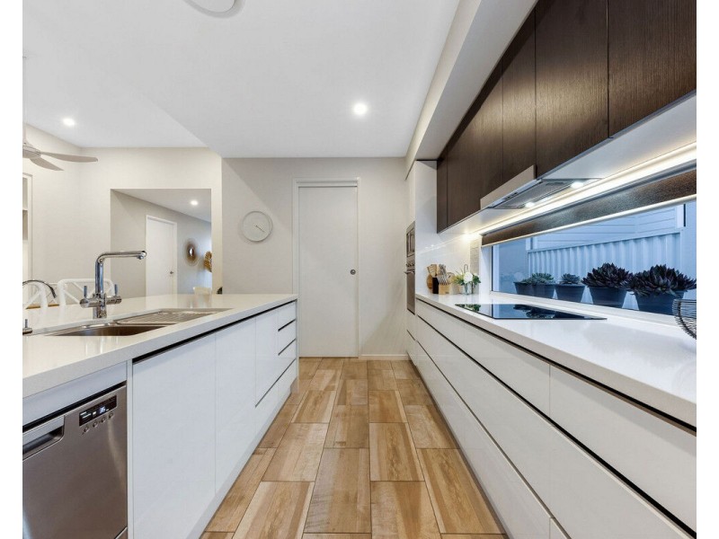 60/40 Menzies Drive, Pacific Paradise QLD 4564