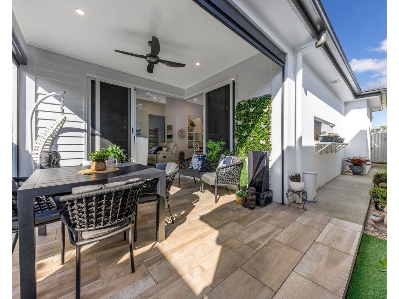 60/40 Menzies Drive, Pacific Paradise QLD 4564