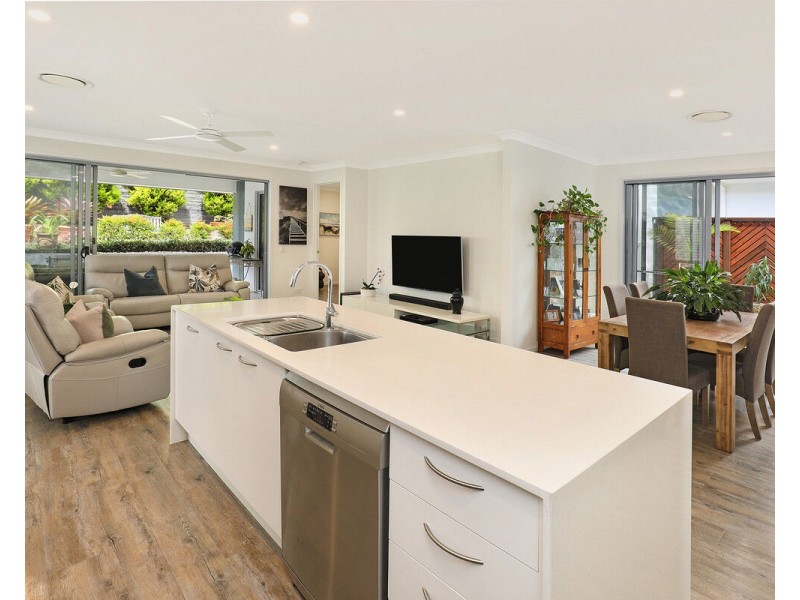 114/1 Halcyon Way, Bli Bli QLD 4560