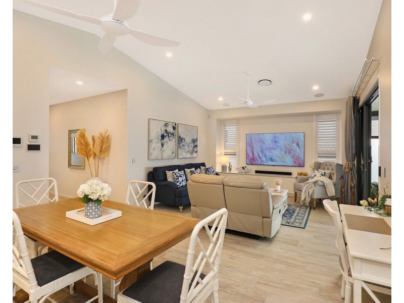 154/40 Menzies Drive, Pacific Paradise QLD 4564