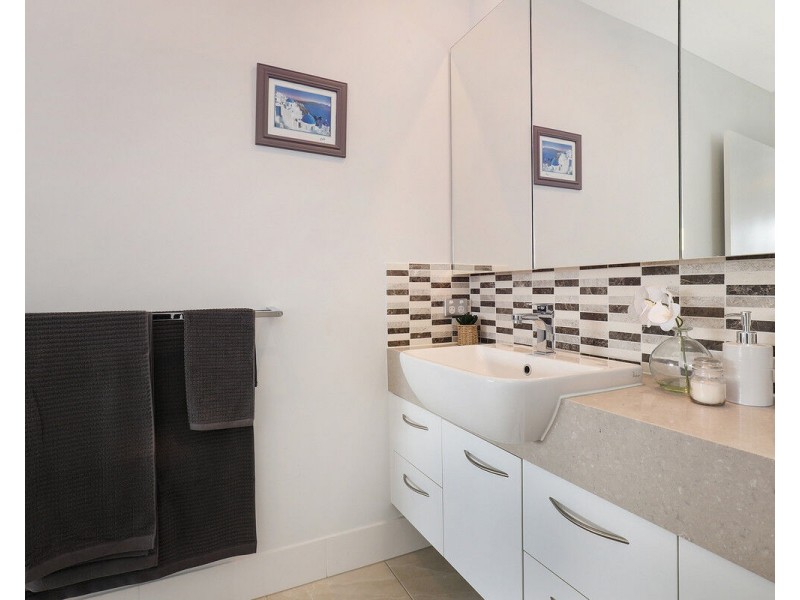 34/1 Halcyon Way, Bli Bli QLD 4560