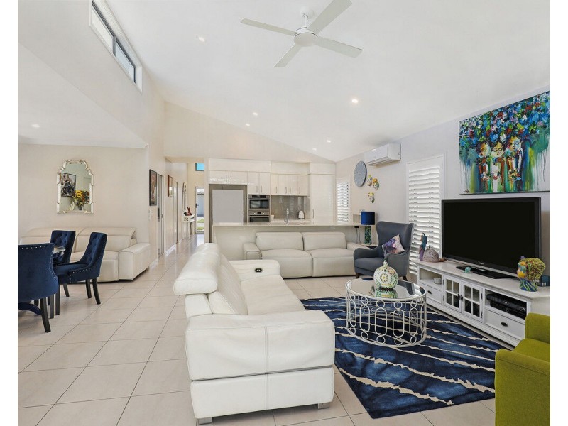 72/1 Halcyon Way, Bli Bli QLD 4560