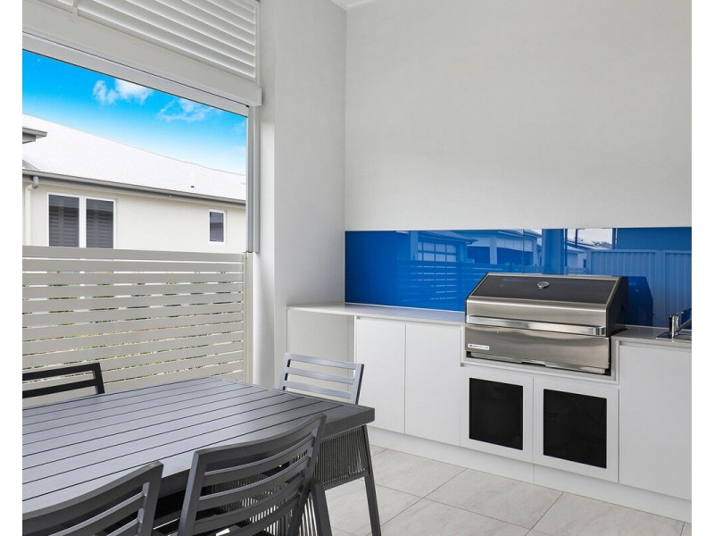 124/40 Menzies Drive, Pacific Paradise QLD 4564