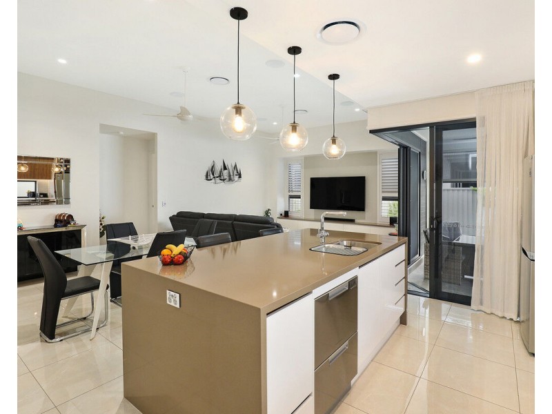 84/40 Menzies Drive, Pacific Paradise QLD 4564