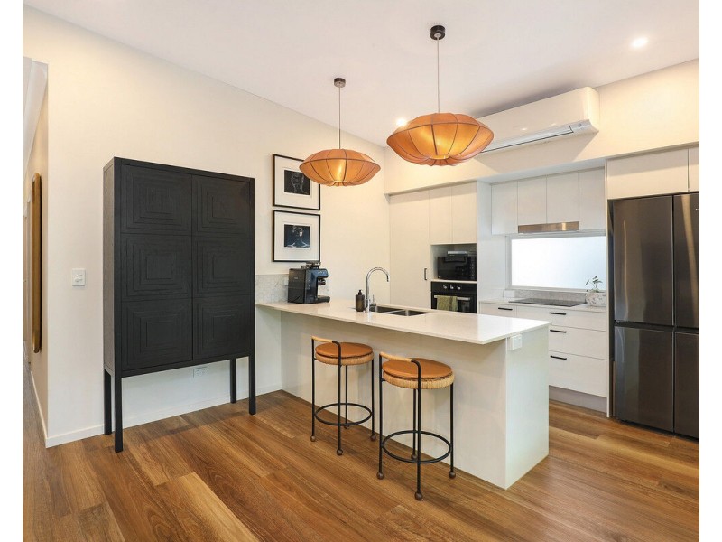 2/12 Sanctuary Street, Yandina QLD 4561