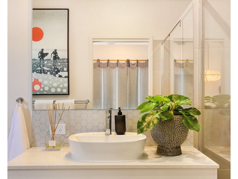 2/12 Sanctuary Street, Yandina QLD 4561