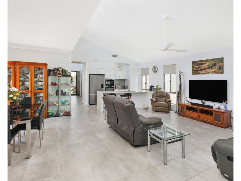 126/1 Halcyon Way, Bli Bli QLD 4560