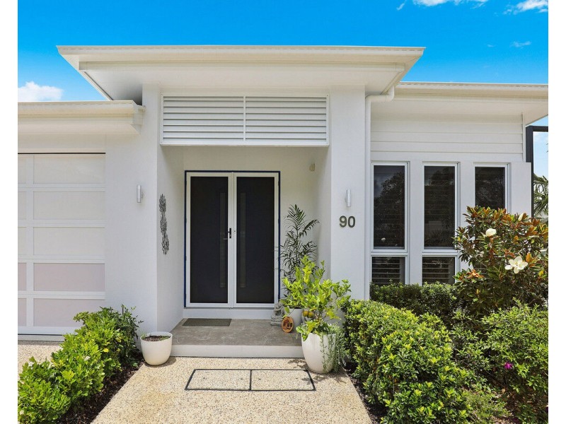 90/40 Menzies Drive, Pacific Paradise QLD 4564
