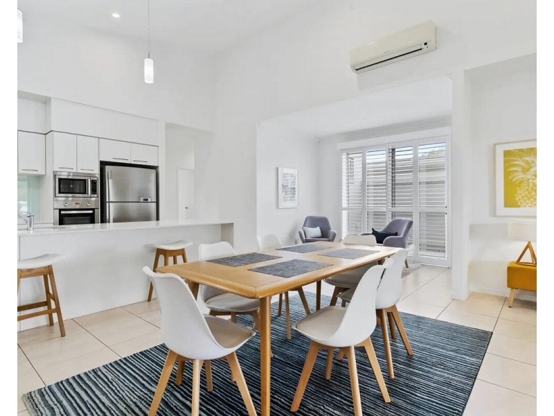 8/27 Waigani Street, Bli Bli QLD 4560