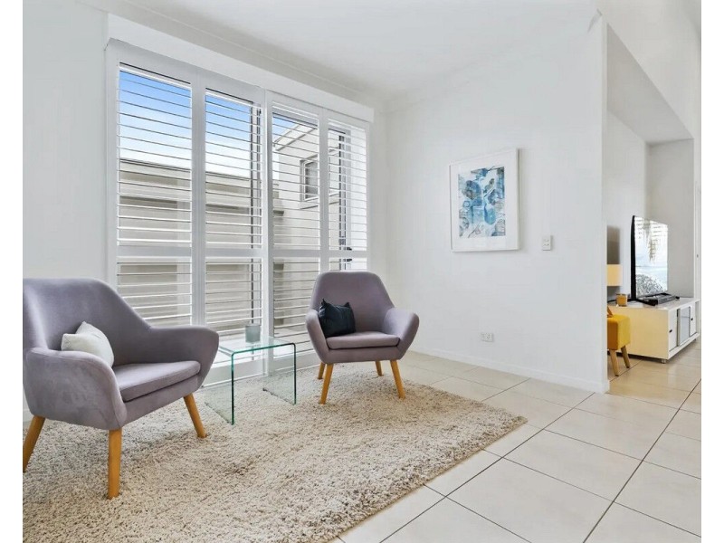 8/27 Waigani Street, Bli Bli QLD 4560