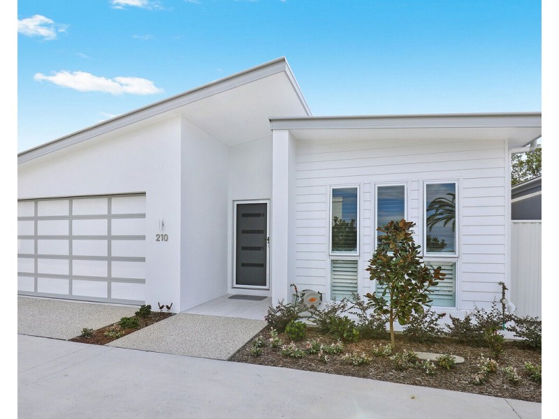 210/40 Menzies Drive, Pacific Paradise QLD 4564